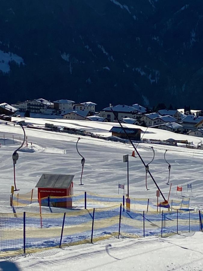 Ferienwohnung Alpenglück Fiss Exterior foto